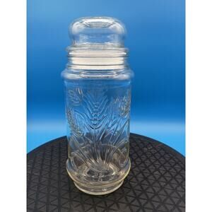 Vintage 1982 Planters Mr. Peanut Glass Jar 8 1/4” Jar w/Lid Wheat Pattern